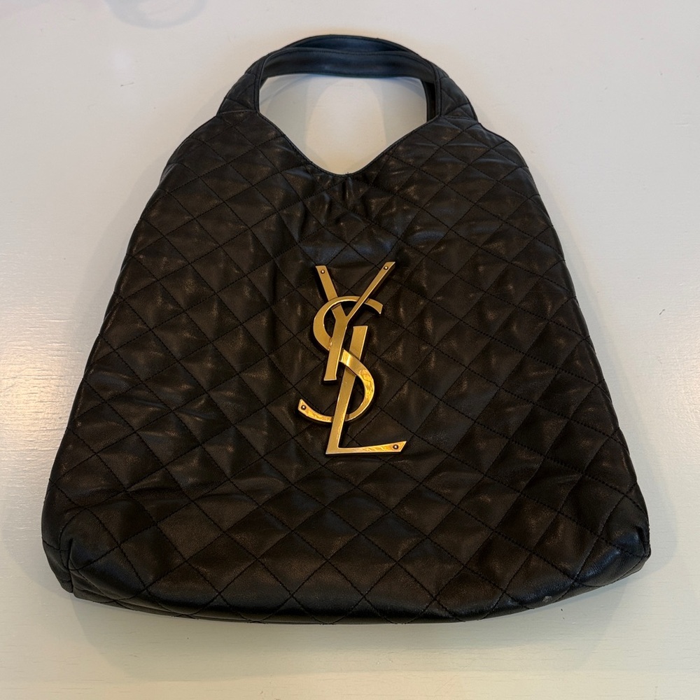 Yves Saint Laurent Icare lambskin quilted Tote Bag w/ pochette - Picture 16 of 16